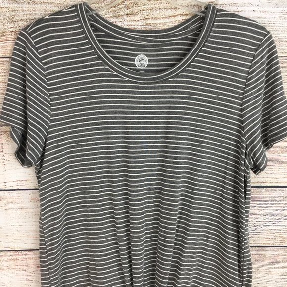 SO Tie Front Striped T-Shirt Top - Picture 2 of 9